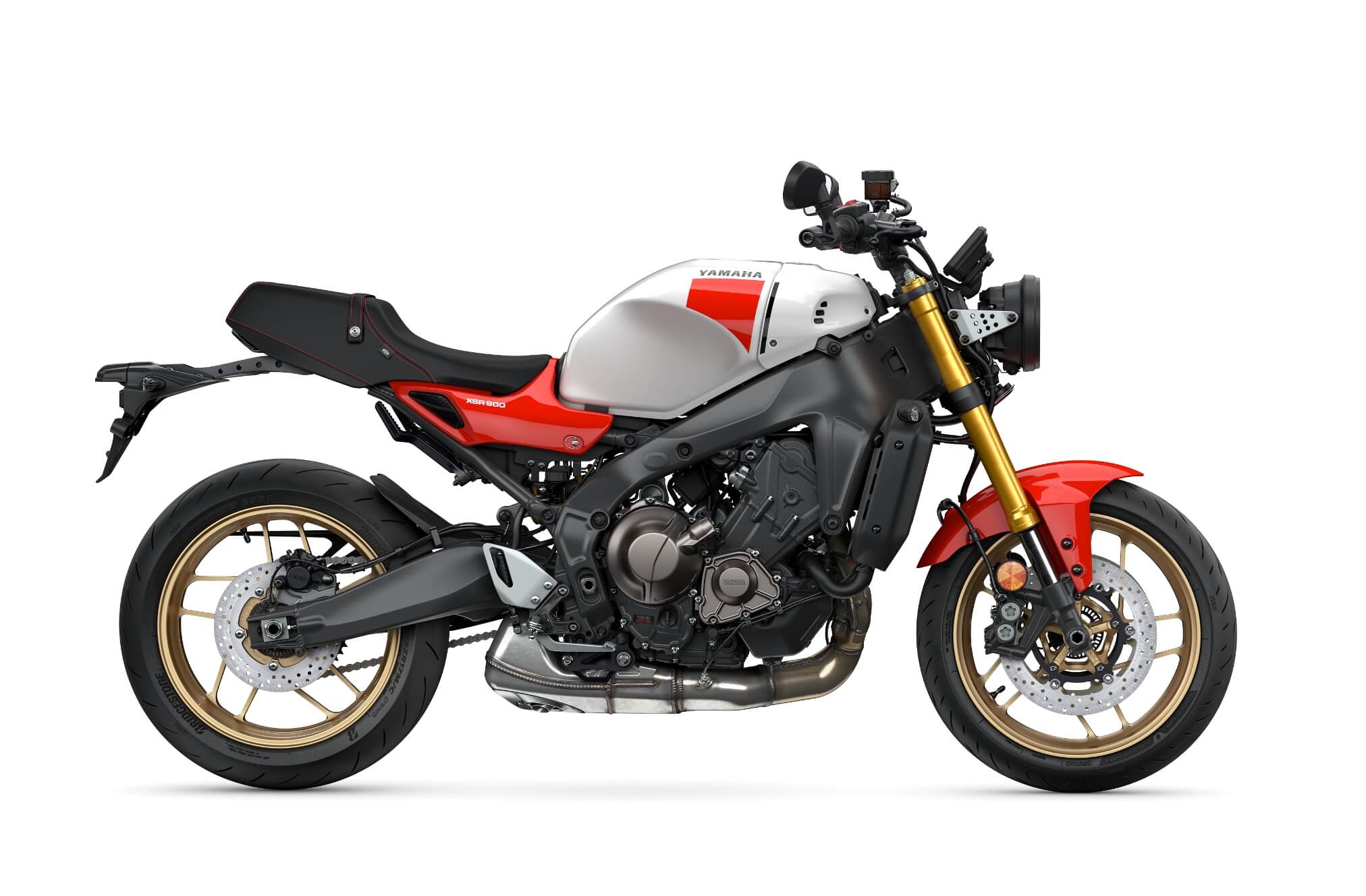 XSR900